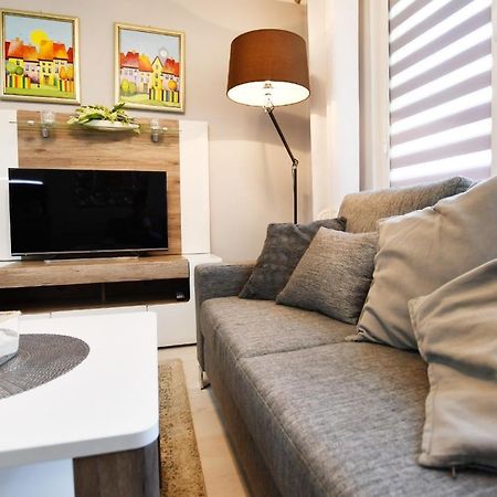 Apartament Dworcowa Apartment Колобжег Екстериор снимка