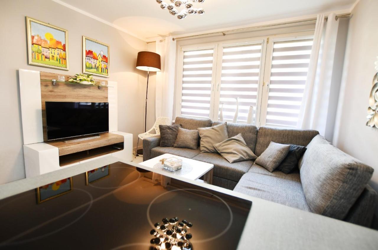 Apartament Dworcowa Apartment Колобжег Екстериор снимка
